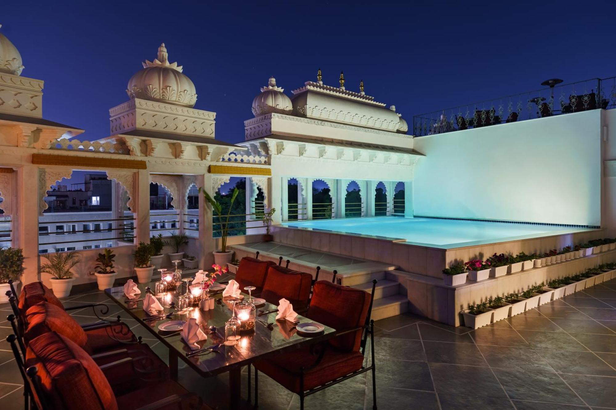 Chunda Haveli Hotel Udaipur Kültér fotó